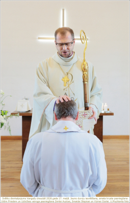 Vangažu draudzē četrkārši svētki